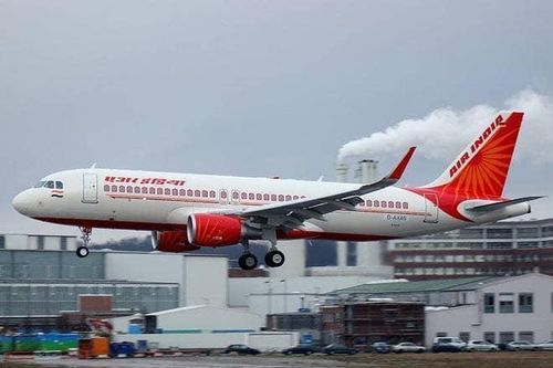 Máy bay của hãng Air India hạ cánh khẩn cấp
