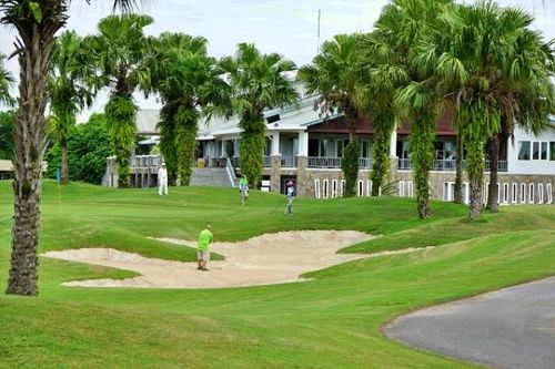 Khởi tranh Giải golf chuyên nghiệp đối kháng Việt Nam