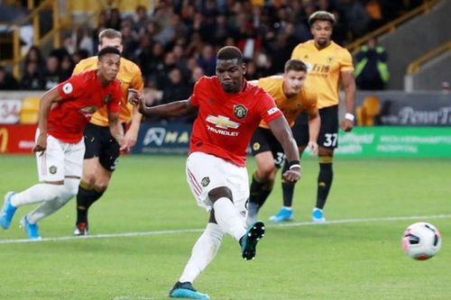 Pogba 'đá bay' chiến thắng, HLV Solskjaer vẫn ủng hộ
