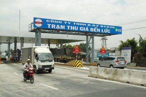 Bộ Giao thông lại sửa 'trạm thu giá' thành trạm thu phí