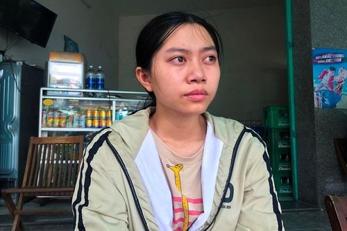 Cảnh đời rớt nước mắt của tân SV Trường ĐH Ngoại ngữ Đà Nẵng