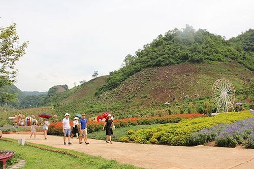 Tự hào vùng đất Bác về thăm