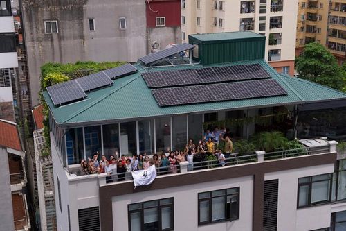 WWF Việt Nam giảm 50% lượng điện tiêu thụ nhờ pin mặt trời