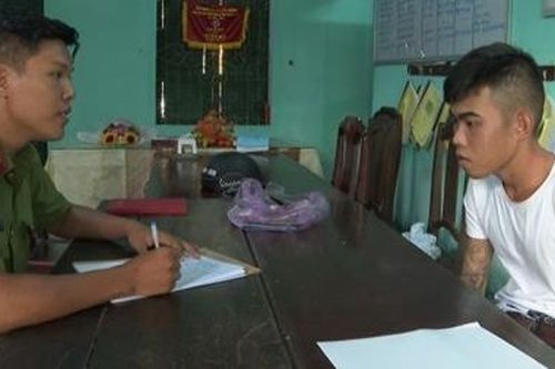 Liều lĩnh cướp giật tài sản của phụ nữ đi đường