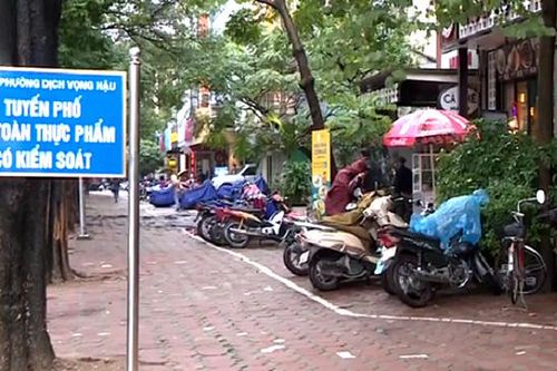 Tuyến phố an toàn thực phẩm có kiểm soát tại Hà Nội: Nhiều tồn tại cần khắc phục