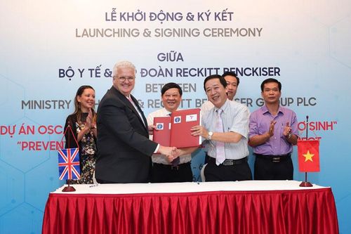 Hỗ trợ điều trị bệnh vàng da cho trẻ sơ sinh tại 10 tỉnh, thành phố