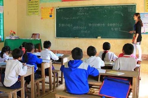 Ép giáo viên trực trường ngày 2/9 có thể bị phạt tới 50 triệu đồng