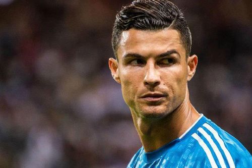 Ronaldo: 'Cầu thủ giờ có giá trăm triệu dù chẳng chứng minh được gì'