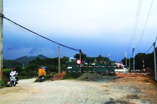 Những cây cầu kêu cứu ở Yên Bài