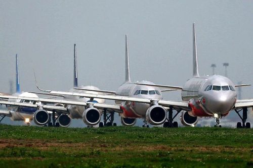 Cục Hàng không khuyến cáo gì Vinpearl Air và Vietravel Airlines?