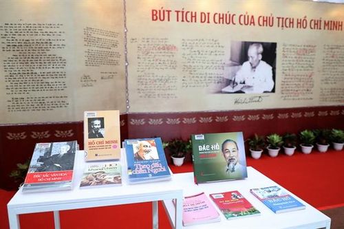 Triển lãm tư liệu '50 năm thực hiện Di chúc Chủ tịch Hồ Chí Minh'