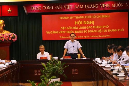 Luật sư vẫn bị các cơ quan 'hành lên hành xuống'
