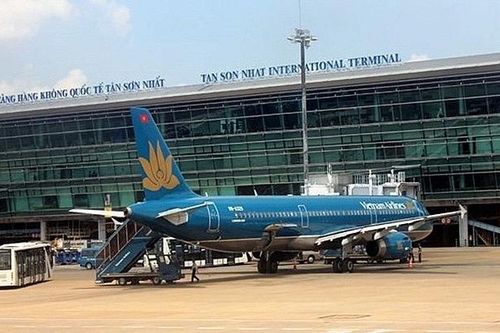 Nữ hành khách lớn tiếng xúc phạm nhân viên Vietnam Airlines