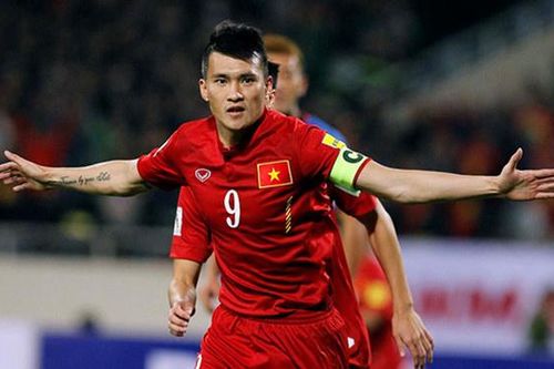 Sau 11 năm, Công Vinh là khắc tinh của bóng đá Thái Lan