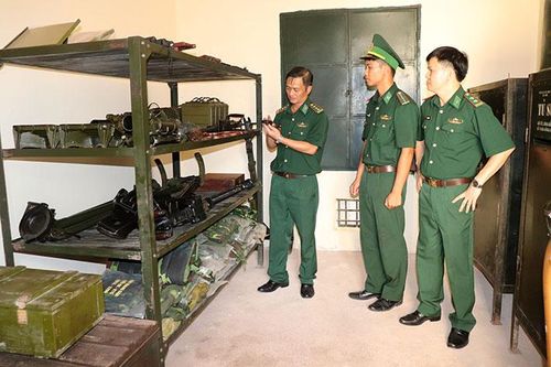 Kiểm tra toàn diện công tác biên phòng tại 2 Đồn Biên phòng: Leng Su Sìn và Mường Nhé