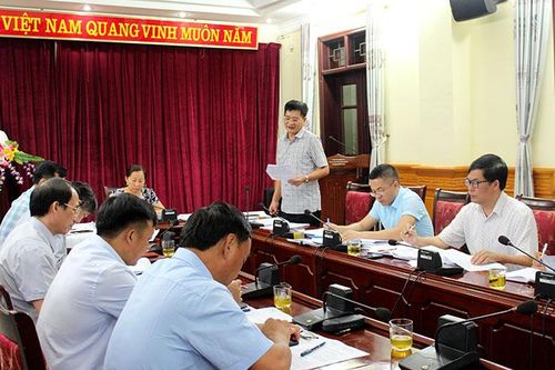 Thẩm tra dự thảo nghị quyết thông qua Đề án điều chỉnh, sáp nhập các thôn, bản, tổ dân phố