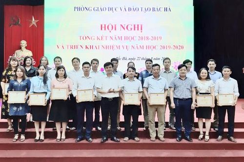 Bắc Hà: Triển khai 8 nhiệm vụ trọng tâm năm học 2019 – 2020