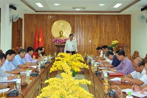 Phó Bí thư Thường trực Tỉnh ủy Nguyễn Đăng Quang làm việc với Thường trực Thị ủy Quảng Trị