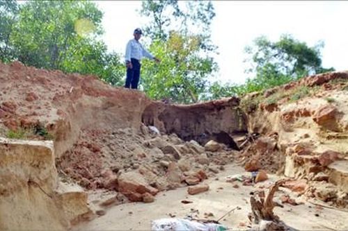 Bạn đọc Theo dấu thư bạn đọc Chưa hoàn thổ mỏ cát Bãi Trằm: Người dân lo lắng