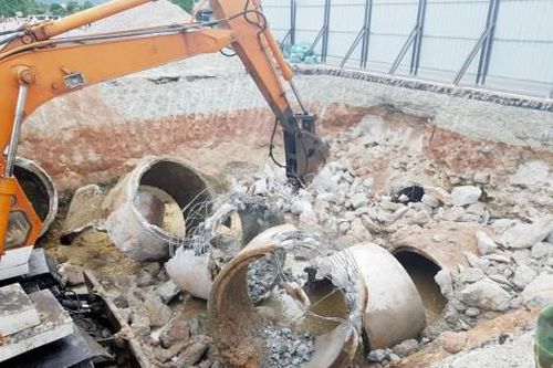 Kinh tế Xây dựng - Giao thông Cam kết sẽ hoàn thành trước mùa mưa lũ