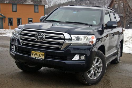 'Huyền thoại' Toyota Land Cruiser có nguy cơ bị khai tử, lý do ai cũng biết