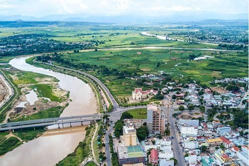 Đẩy mạnh phát triển hạ tầng giao thông, Kon Tum khởi sắc