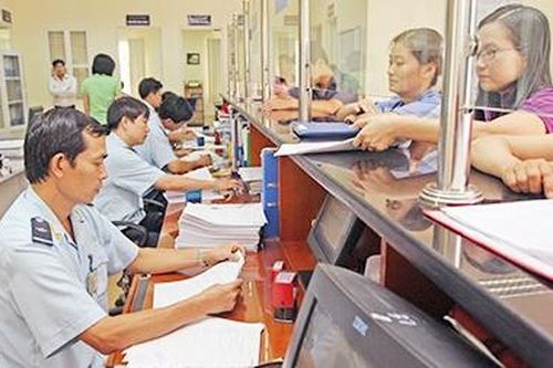 Mở 100 điểm làm thủ tục hải quan