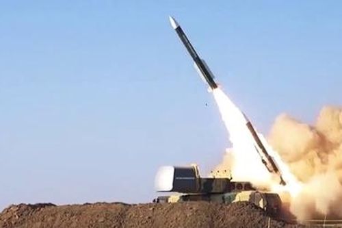 Iran trình làng tên lửa phòng không tự chế tạo mạnh ngang S-400