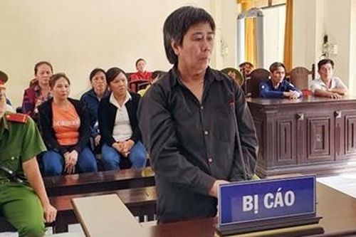 Mở hụi 'ma', nữ chủ hụi lãnh án 12 năm tù
