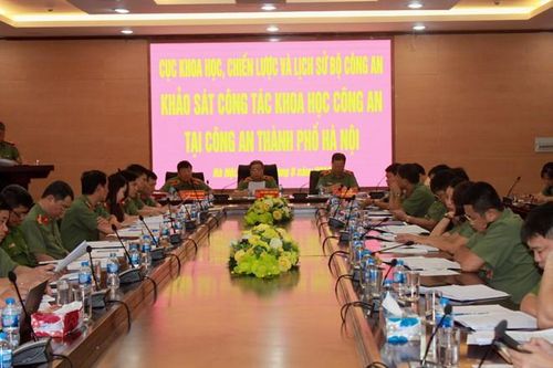 Công an Hà Nội sử dụng hiệu quả phần mềm vào công tác chiến đấu, xây dựng lực lượng