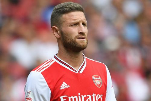 HLV Unai Emery công khai 'đuổi' Mustafi và Elneny