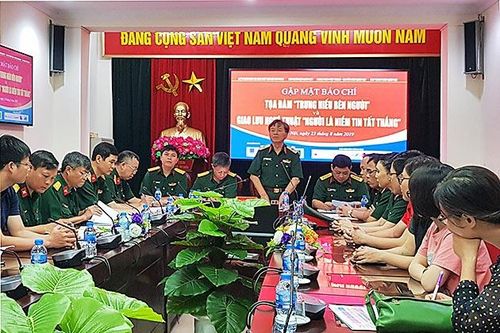 Cụ thể hóa việc học tập và làm theo Bác trong toàn quân