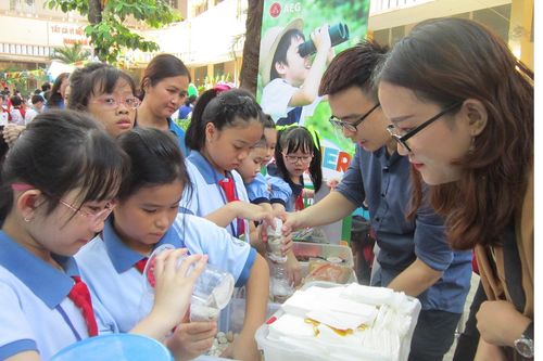 Trường học ở TPHCM nói 'không' với túi ni lông và sản phẩm nhựa dùng một lần