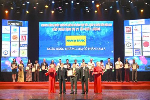 Nam A Bank nhận cú đúp Top 20 Sản phẩm dịch vụ chất lượng tốt 2019