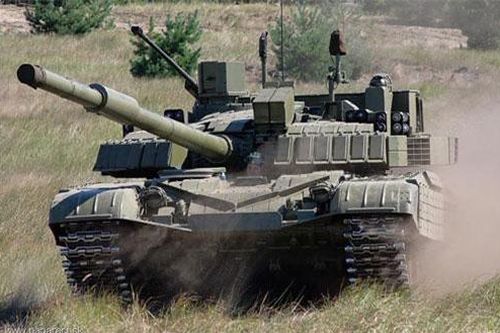 Bất ngờ với phiên bản xe tăng T-72 được trang bị tới 3 khẩu pháo