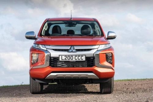 Mitsubishi Triton 2020 chính thức ra mắt, giá từ 603 triệu đồng
