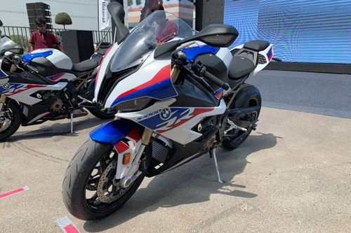 BMW S1000RR 2020 sẽ có động cơ hiệu suất cao, quyết đấu Kawasaki H2