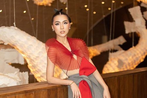 Hoa hậu Tường Linh ấn tượng với váy áo xếp giấy, tiết lộ bị bạn bè nghĩ là Lesbian
