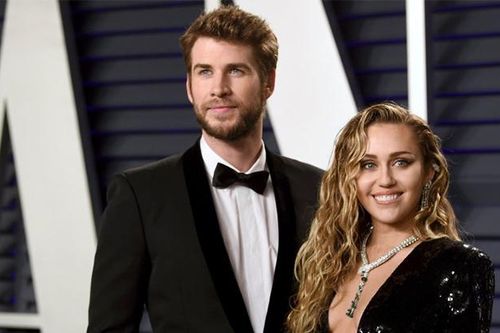 Miley Cyrus nói về việc li hôn: Không hề có chuyện người thứ 3 xuất hiện