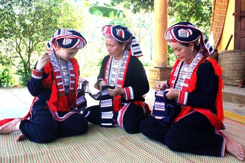 Chuyển biến trong nếp sống văn hóa ở Hàm Yên