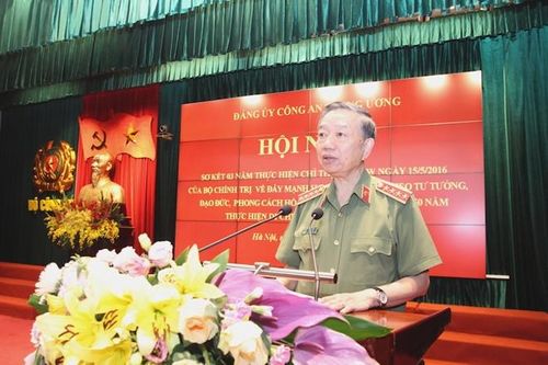 Mỗi cán bộ Công an phải lấy 6 điều Bác Hồ dạy để 'tự soi', 'tự sửa'