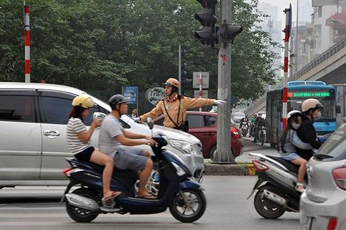 Bảo đảm ATGT dịp lễ 2-9 và khai giảng năm học mới
