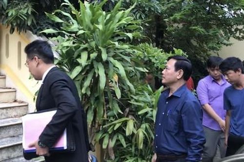 Sáng nay Nguyễn Hữu Linh hầu tòa về tội 'dâm ô người dưới 16 tuổi'