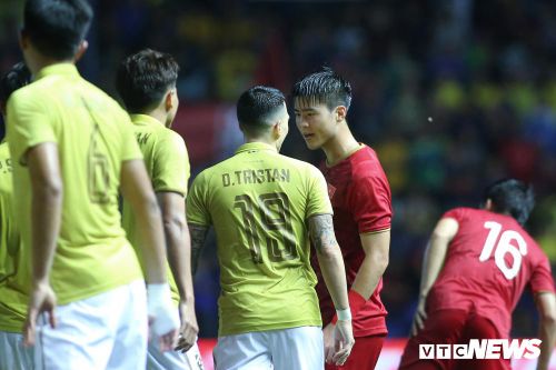 'Gặp tuyển Việt Nam, tuyển Thái Lan đá sân nhà cũng vất vả'
