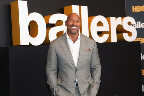 Nam diễn viên Dwayne Johnson được trả cát-xê cao nhất thế giới