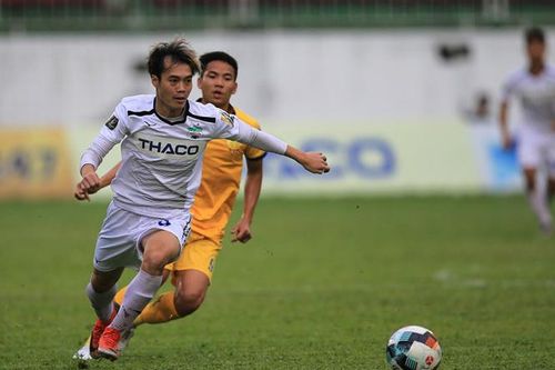 Vòng 22 V-League, HAGL chạy trốn vé xuống hạng