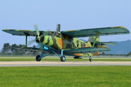 Triều Tiên bị tố dựng mô hình tiêm kích F-15 của Hàn để tập ném bom