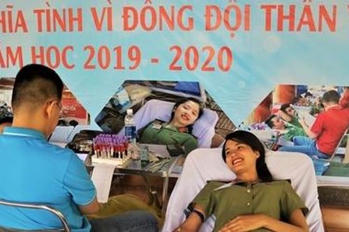Gần 400 sinh viên An ninh hiến máu vì đồng đội thân yêu