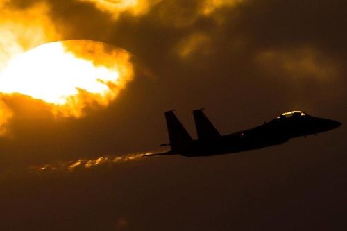 Israel ồ ạt tấn công 'nhiều mục tiêu Iran' ở ngoại ô Damascus, Syria