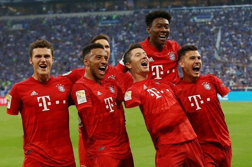 Schalke dùng photoshop xóa tay cầu thủ Bayern vì bị từ chối penalty